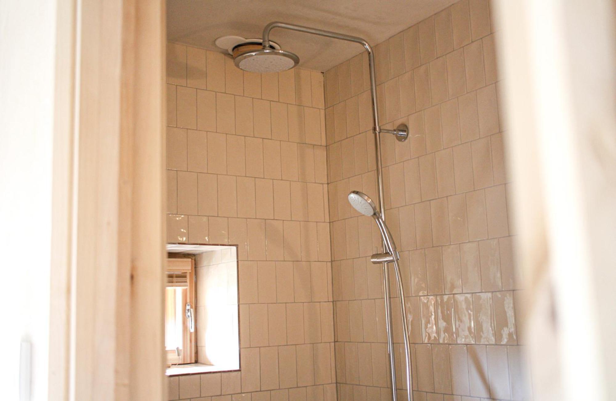 Mantsala Pinewood Guesthouse חדר תמונה
